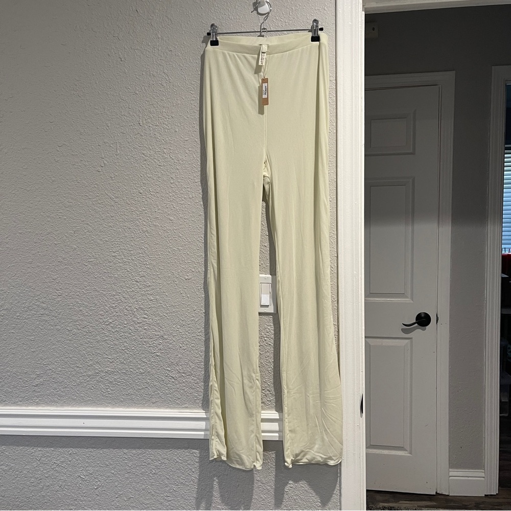 SKIMS women’s swim cover up sheer pants Cream Wide Leg 4X NWT - Picture 3 of 9